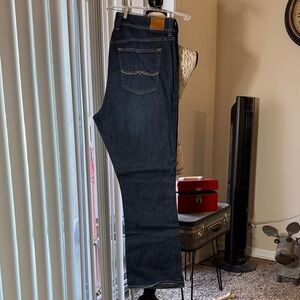 Lucky Brand Women's Boot Cut Jeans in Dark Wash Indigo